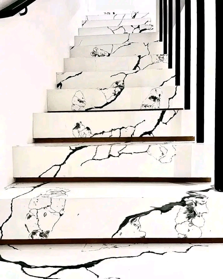 Marbled Quartz Floating Staircase